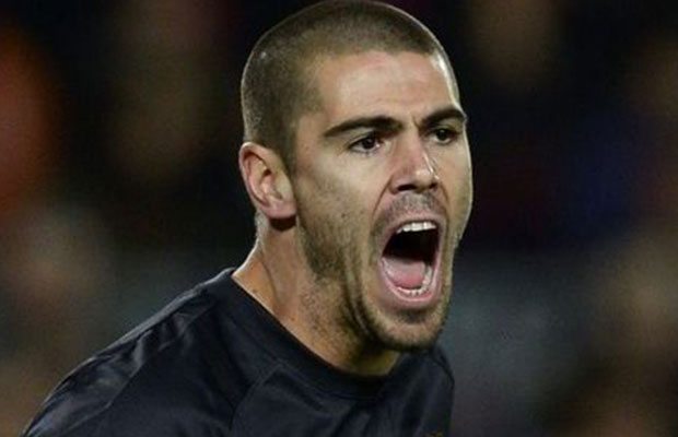 Victor Valdes Transferden Vazgeçen Beşiktaş Yönetime Ateş Püskürdü